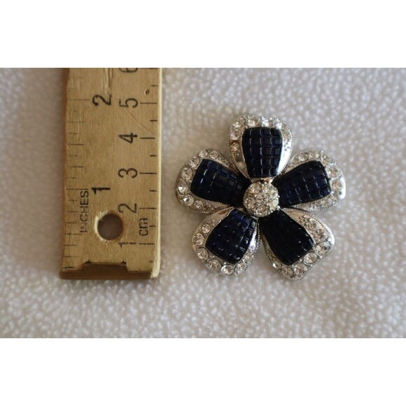 Vintage Signed Avon Blue Waffle Lucite Rhinestone Flower Silver Tone Brooch 1.8" - Picture 14 of 14